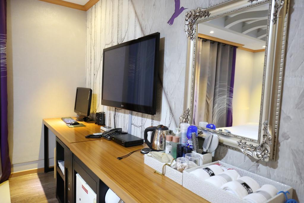 Hotel New Evergreen Mokpo Bagian luar foto